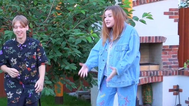 Забрось iPhone Чтобы Получить 1000$ Челлендж! смотреть онлайн