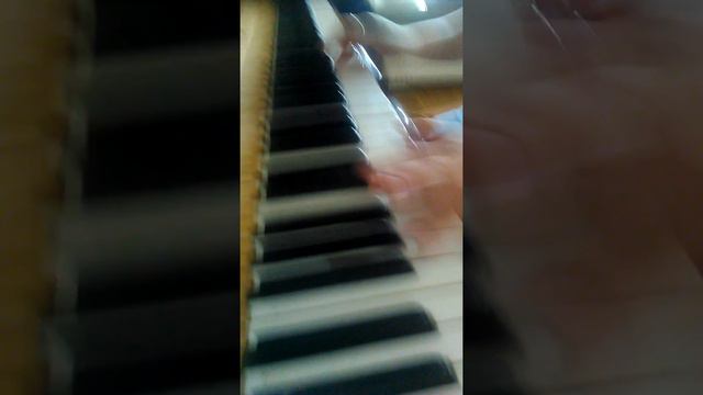 кара севда Kara Sevda на пианино смотреть онлайн