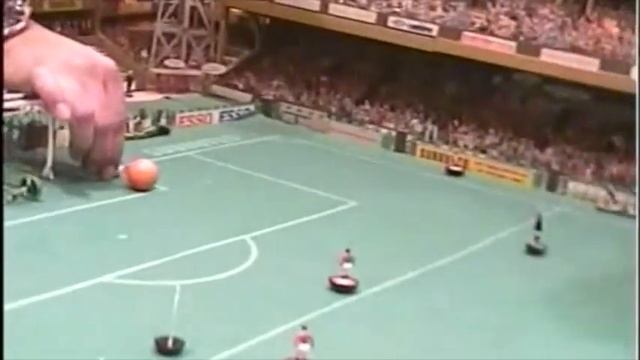 Full Subbuteo Game Play from the Stadium of Fingers (game 1) смотреть онлайн