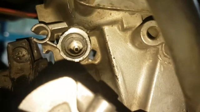 COMO QUITAR CARBURADOR SUZUKI FREEWIND 650 смотреть онлайн