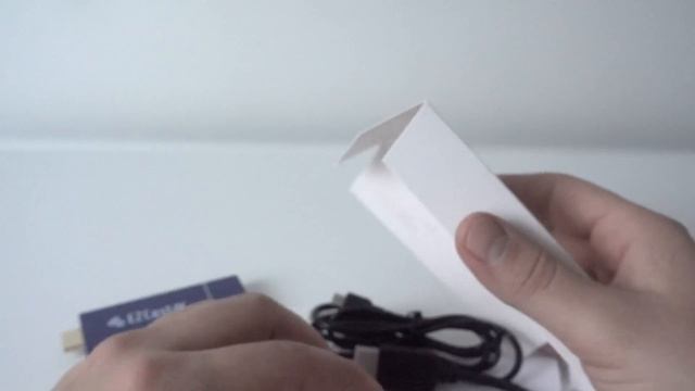 EZCast 4K Wifi Display Dongle Unboxing (Video) смотреть онлайн