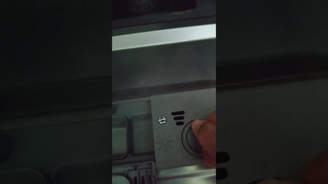 Нужен ли ополаскиватель в посудомоечной машине? Фирма Dexp M6D7PF смотреть онлайн