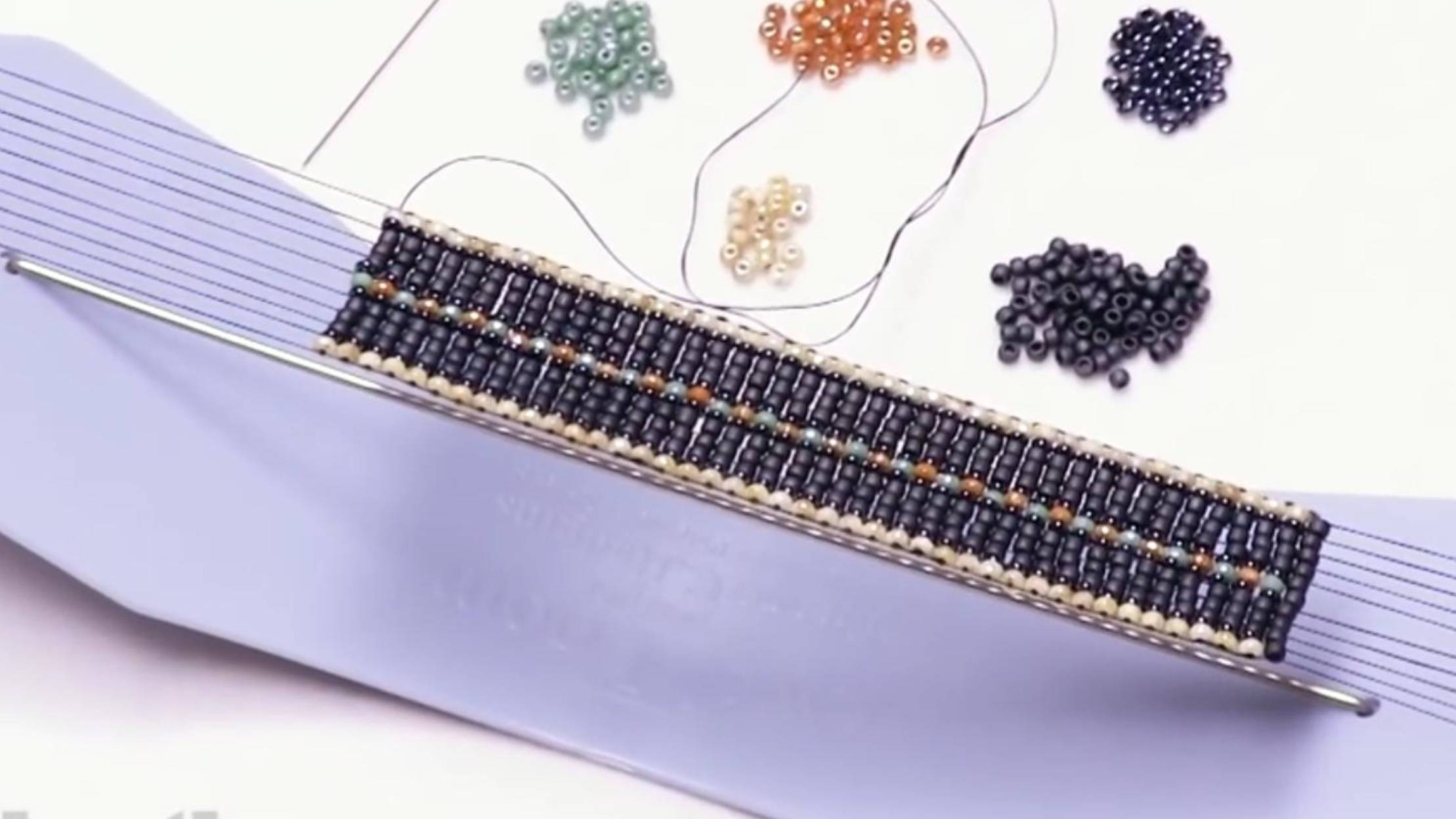 Как использовать бисер в работе на ткацком станке смотреть онлайн