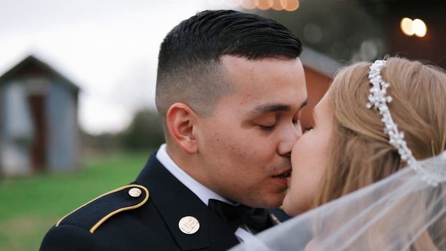 Mallory + Nick - Wedding in Castroville, Tx // The Grande Hall at Hofmann Ranch смотреть онлайн