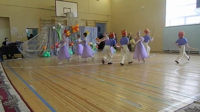 . Балет "Щелкунчик". Действие 1. Марш смотреть онлайн