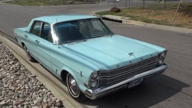 1966 Ford Galaxie 500 Sedan / Spend a Minute with a Classic ! смотреть онлайн