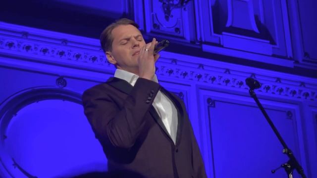 Иван Ожогин - Снег (Н. Носков) 27.12.2022 смотреть онлайн