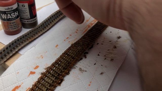 Winning With Vinyl Tracks (Painting) смотреть онлайн