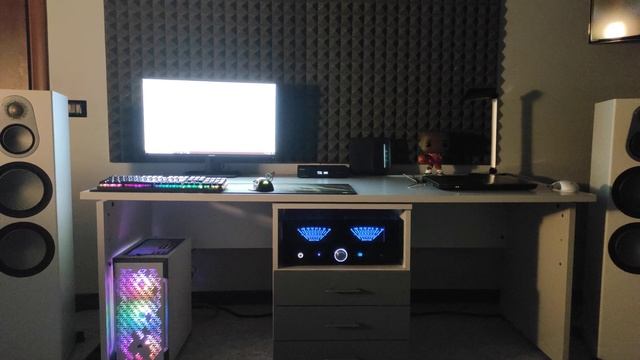 Monitor audio #Silver 500 test music смотреть онлайн
