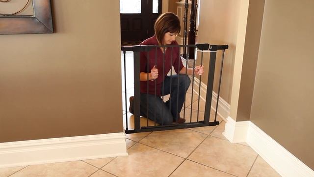 Steel Pet Gate - Installation and Features, by MidWest Homes for Pets смотреть онлайн