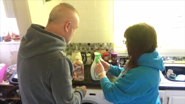 Using a washing machine for the first time смотреть онлайн