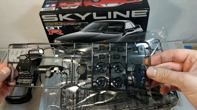 Nissan Skyline GTR Unboxing - Tamiya Model смотреть онлайн