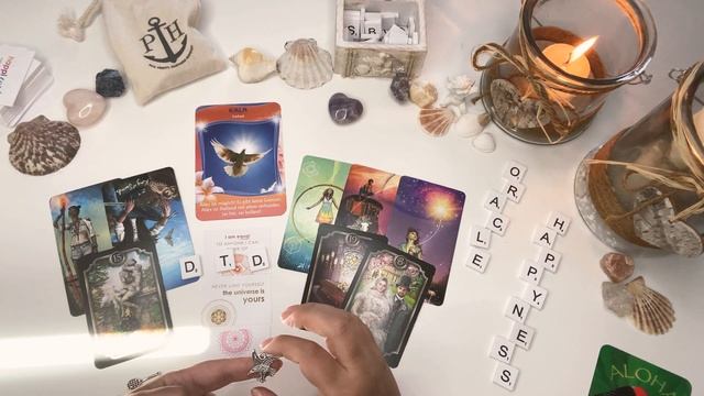 ?Happiness Oracle? What you need to switch to step into a happy and fulfilling life ? Pick a Card смотреть онлайн