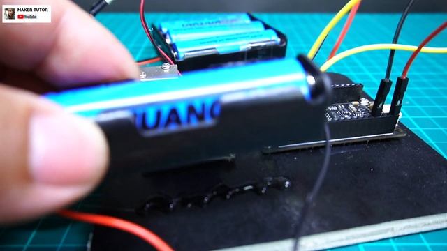How to Make Android Fingerprint Door Lock | Arduino/ESP32 Project смотреть онлайн