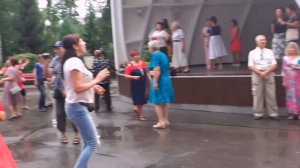 ПЕРВАЯ ЛЮБОВЬ ЗАИГРАЛА ВНОВЬ!???/ТАНЦЫ В ПАРКЕ ГОРЬКОГО ХАРЬКОВ ОКТЯБРЬ 2021