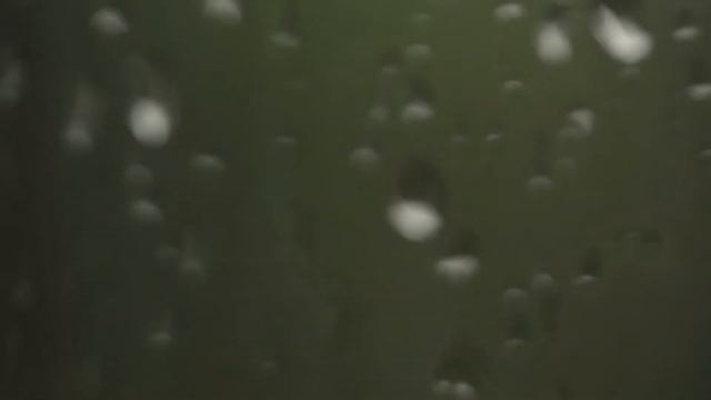 Красивая классическая музыка и звуки дождя . смотреть онлайн