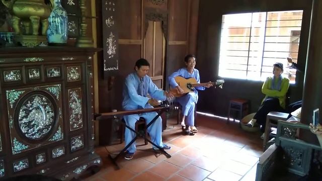 Игра на вьетнамской цитре дан-бау, Меконг 2018 смотреть онлайн