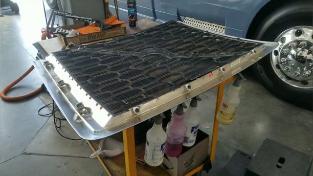 VOLVO TRUCK - FRONT GRILL TIP (PUNJABI) смотреть онлайн