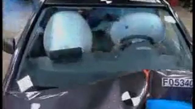 Mitsubishi Colt - CRASH TEST смотреть онлайн
