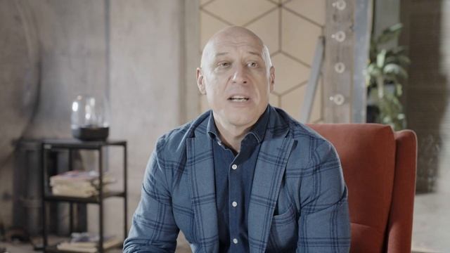 Дело молодое с Денисом Майдановым