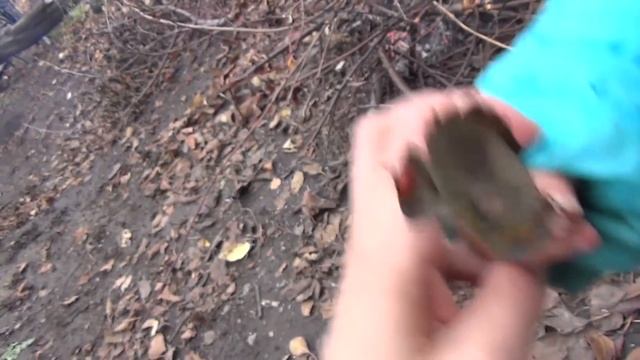 Папа и доченька) К рисует. Провожаем осень. смотреть онлайн