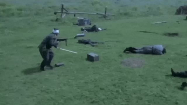 Почему Французы не дали отпор Немцам во время ВМВ? смотреть онлайн