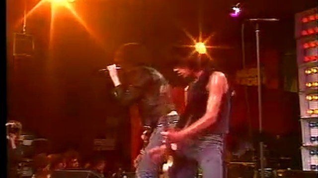 The Ramones - Sheena Is A Punk Rocker смотреть онлайн