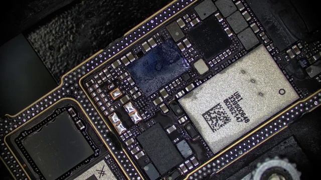 iPhone 11 нет прошивки модема 29.05 смотреть онлайн
