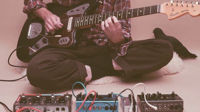 CENTAURUS A ★ Ambient Guitar ★ Strymon Big Sky and Timeline , Zvex Instant Lo-fi Junky смотреть онлайн