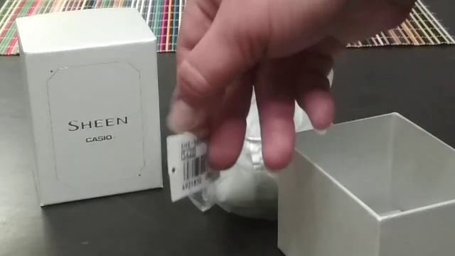 Casio Sheen 3806d-7a.Открываем новую коробочку с часами. смотреть онлайн