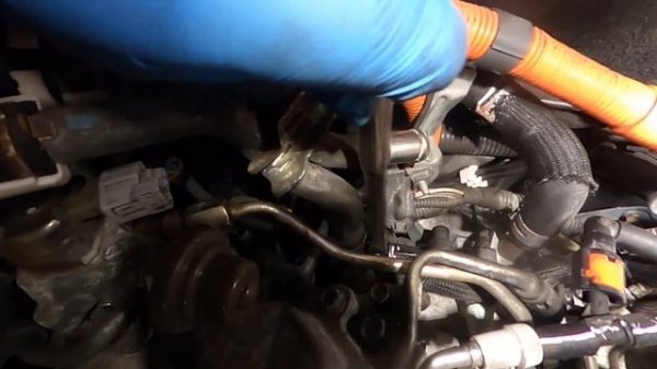 2007-2011 Lexus GS350/GS450 Engine Temperature Sensor Replacement