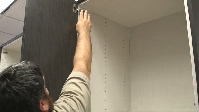 Klearvue Cabinetry 110 Degree Hinge Installation смотреть онлайн