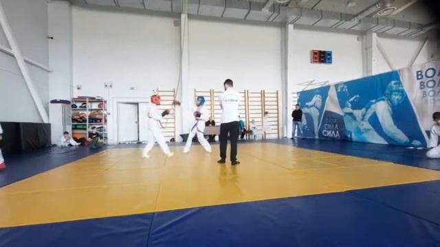 Соревнования по рукопашному бою (12-13)до 48кг смотреть онлайн