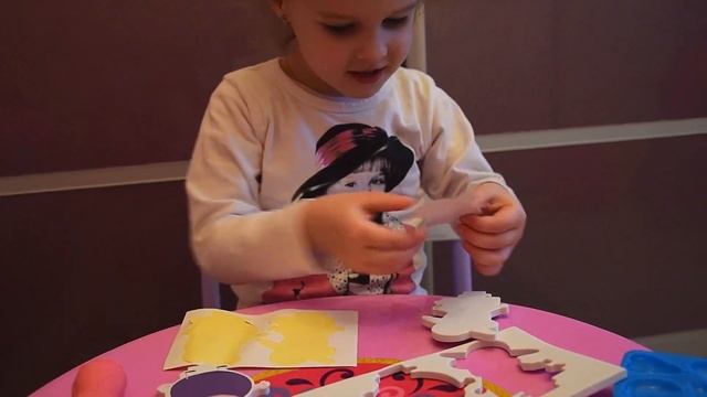 Вика лепит Свинку Пеппу и Джорджа. Игрушки Свинка Пеппа. Набор для лепки Свинка Пеппа Peppa pig смотреть онлайн