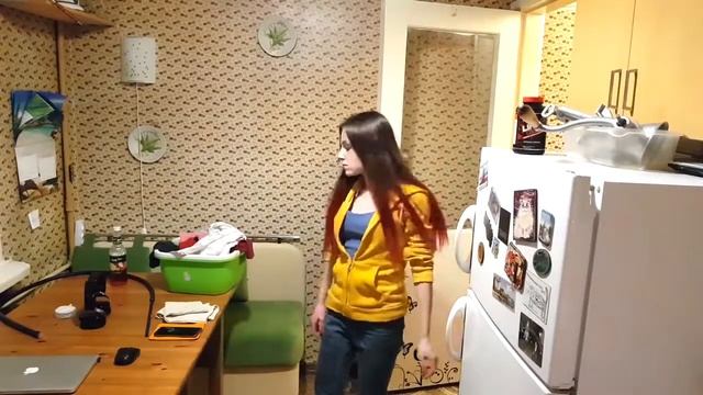 ПАВЛИК ПАВЛИК | ОНА ПРОСТО ДРУГ. ПРАНК ИЗМЕНА С КРАСИВОЙ. ПРАНК НАД ДЕВУШКОЙ смотреть онлайн