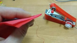 Ручная швейная машинка