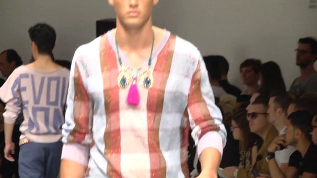 The Vivienne Westwood MAN Spring-Summer 2014 Show at Milan Fashion Week смотреть онлайн