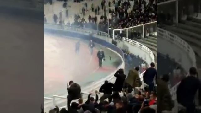 AEK vs Ajax INSIDE STADIUM FIGHT!! 27-11-2018 смотреть онлайн