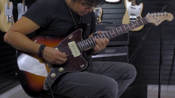 Fender® American Performer - Jazzmaster