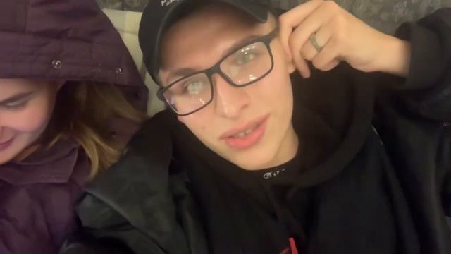 VLOG:УГРОЗА ОТ МУЖИКА/ПЕСНИ В ТАЧКЕ И ПОМОЩЬ БАБУЛЕ смотреть онлайн