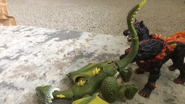 MM Ultimate: R1, S2, F3: Hellhound vs. Rhaegal смотреть онлайн