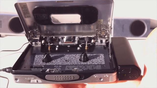 Sony Walkman WM-EX511/EX618 Cassette Player Test Kassettenspieler Full Metal body смотреть онлайн