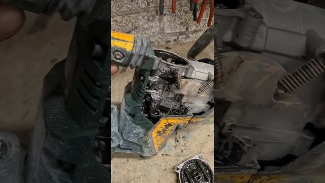 This Metabo Hammer Killed Itself. Conrod Broke And Smashed Through The Alu Housing. #tools #metabo