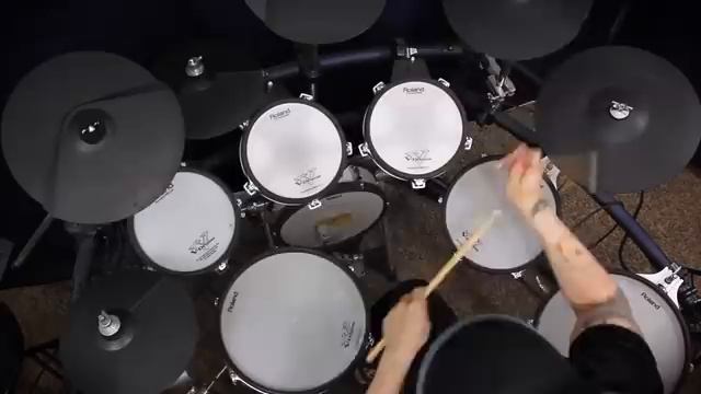 Escape from the City (Sonic Adventure 2) - GaMetal Remix смотреть онлайн
