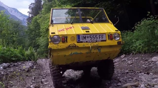 Steyr Puch Haflinger - "The Yellow Rat" смотреть онлайн