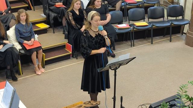 31.12.2022. Останній в році день йде до закінчення. Християнські вірші. Сандюк Оксана.