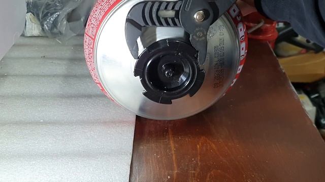 Как открыть банку кофе Illy без фирменного ключа смотреть онлайн