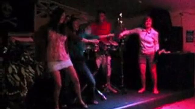 Snells Bingo Bongos Waiheke 24/12/2007 смотреть онлайн