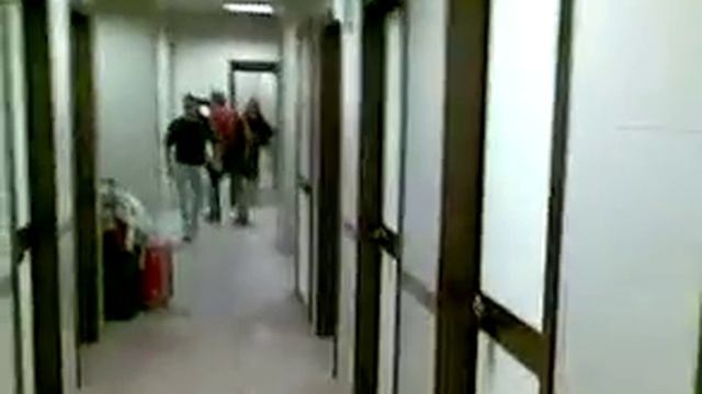 INCONTINENZA - AEROPORTO DI ROMA - смотреть онлайн