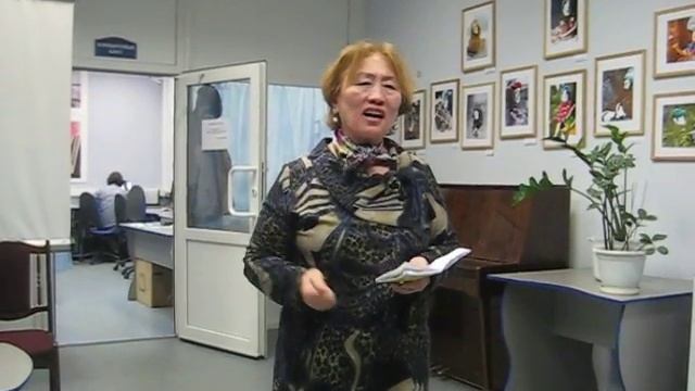 Зоя Донгак Читает свои стихи на тувинском и русском языках смотреть онлайн